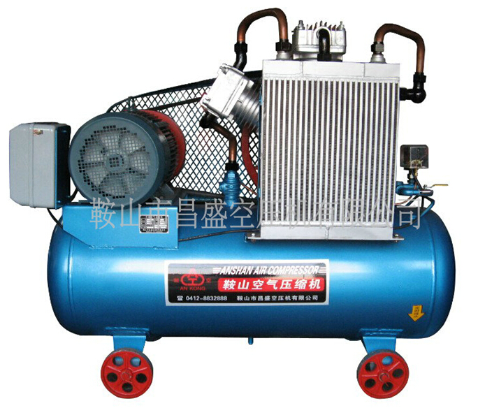 【噴漆無(wú)油空壓機(jī)】請(qǐng)按部就班的操作。